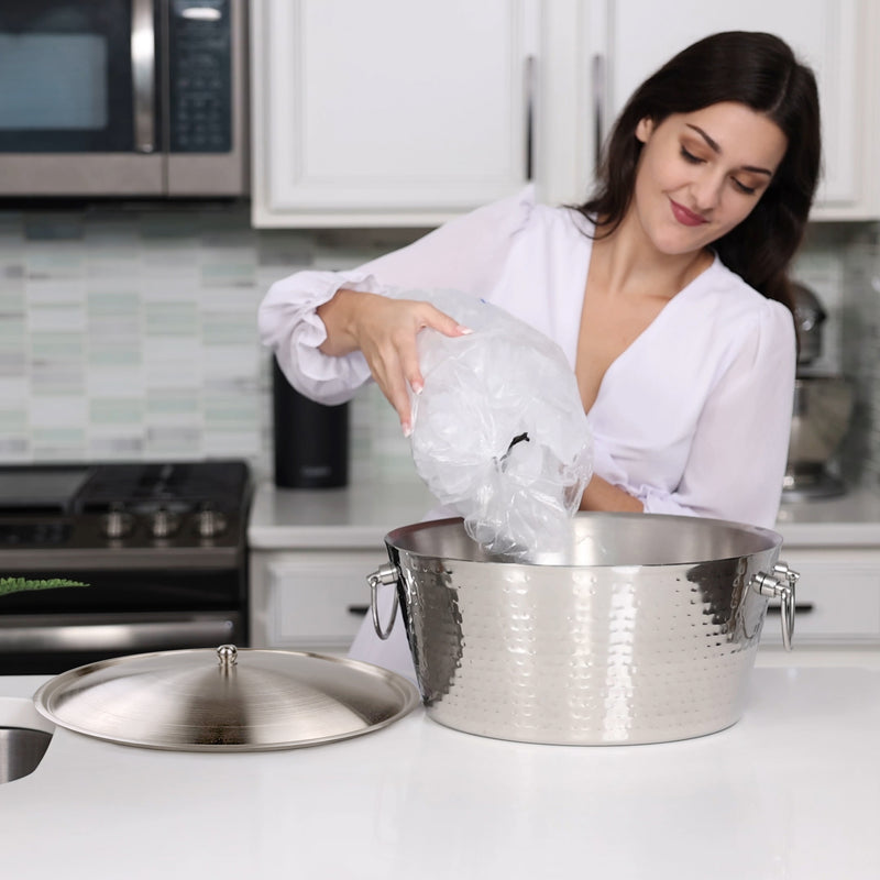Ice Bucket - Definition and Cooking Information 
