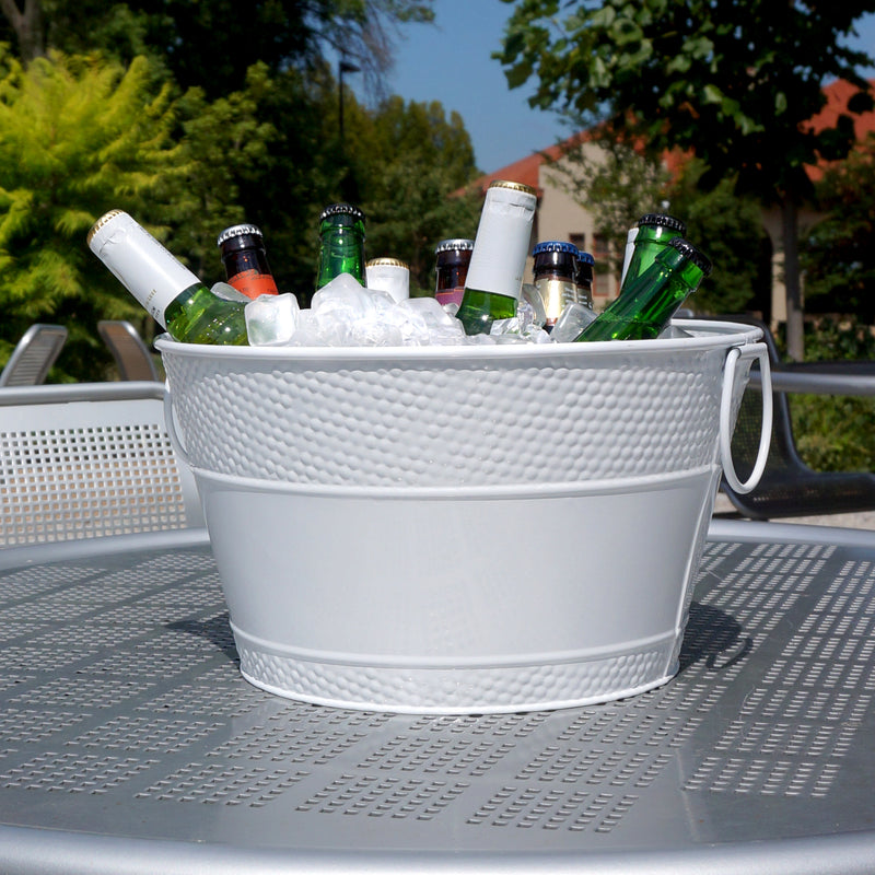 Beverage bucket for kitchen or patio.  Use to chill drinks or to hold clean ice.  Sealed seams to prevent leaks and high glossy finish for easy cleaning after use.  Enoy the bright white neutral color to complement most indoor and outdoor decor.
