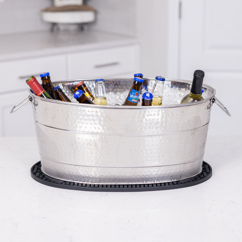 Large beverage tubs paired with a rubber mat to prevent party spills and splashes.  Protect your tabletop and enjoy cold drinks for every party.