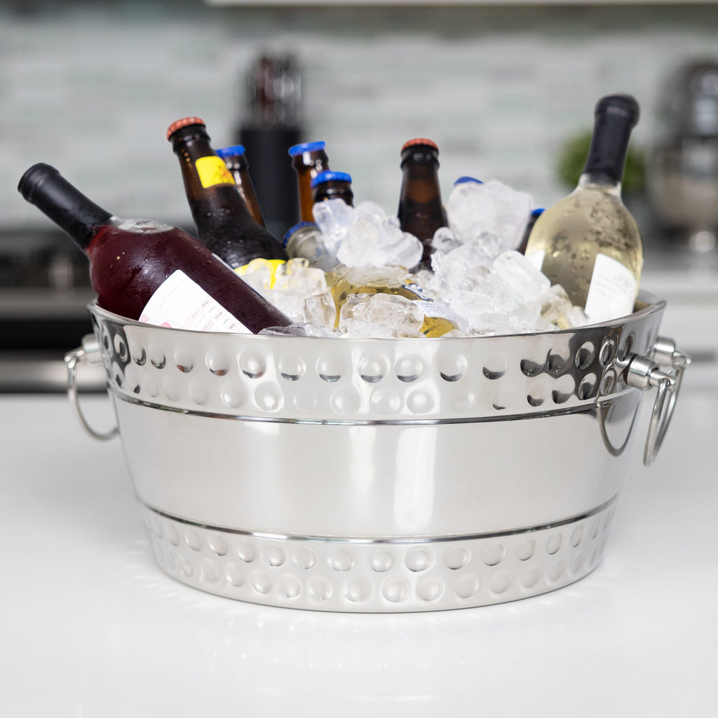 Metal party tub double wall and insulated for hosting and entertaining at parties in the home, restaurant, or any catering event.  100% no leaking means no mess.  Keeps wine, beer, and other drinks chilled for the maximum amount of chill time.